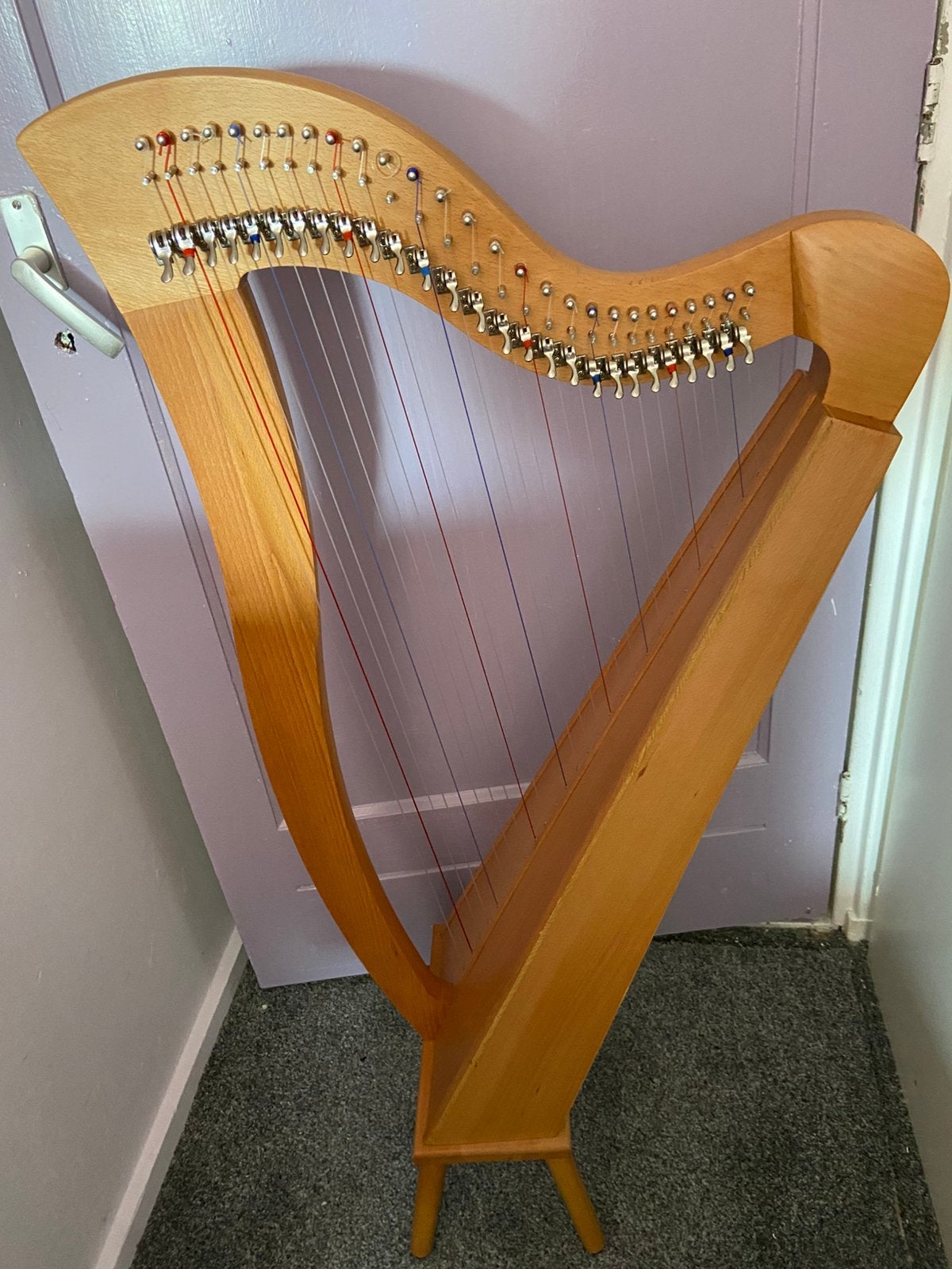 Mooie leer harp 27 snaren van Thomann, Muziek en Instrumenten, Ophalen, Zo goed als nieuw