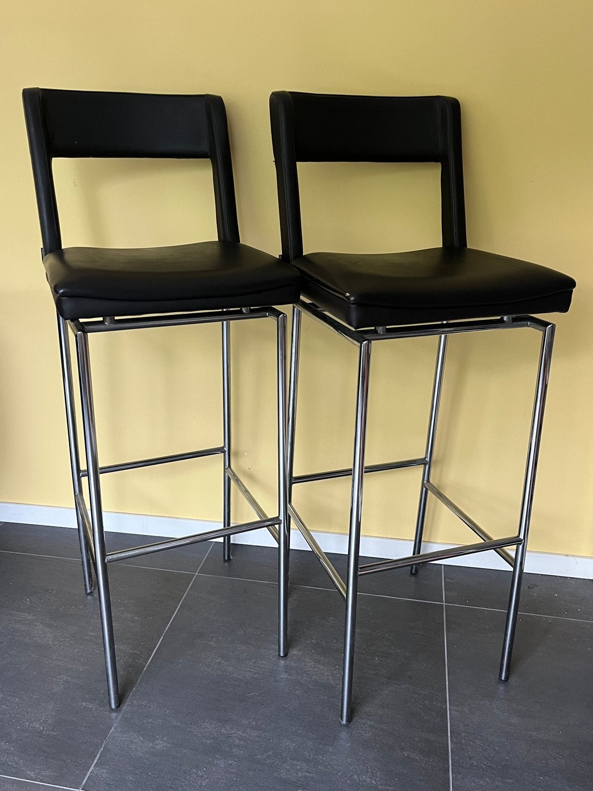 Set van 2 leren barkrukken van Johanson Design, Ophalen, Gebruikt, Leer, 90 cm of meer