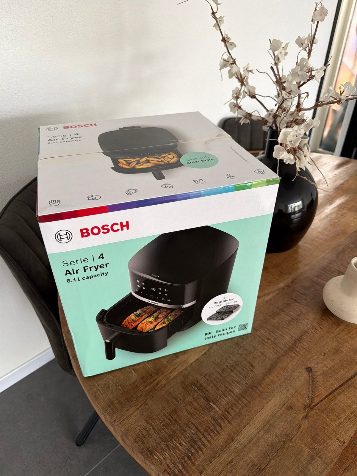 Bosch Serie | 4 Airfryer 6.1L - Nieuw in doos, Ophalen of Verzenden, Nieuw, Airfryer, 1500 gram of meer