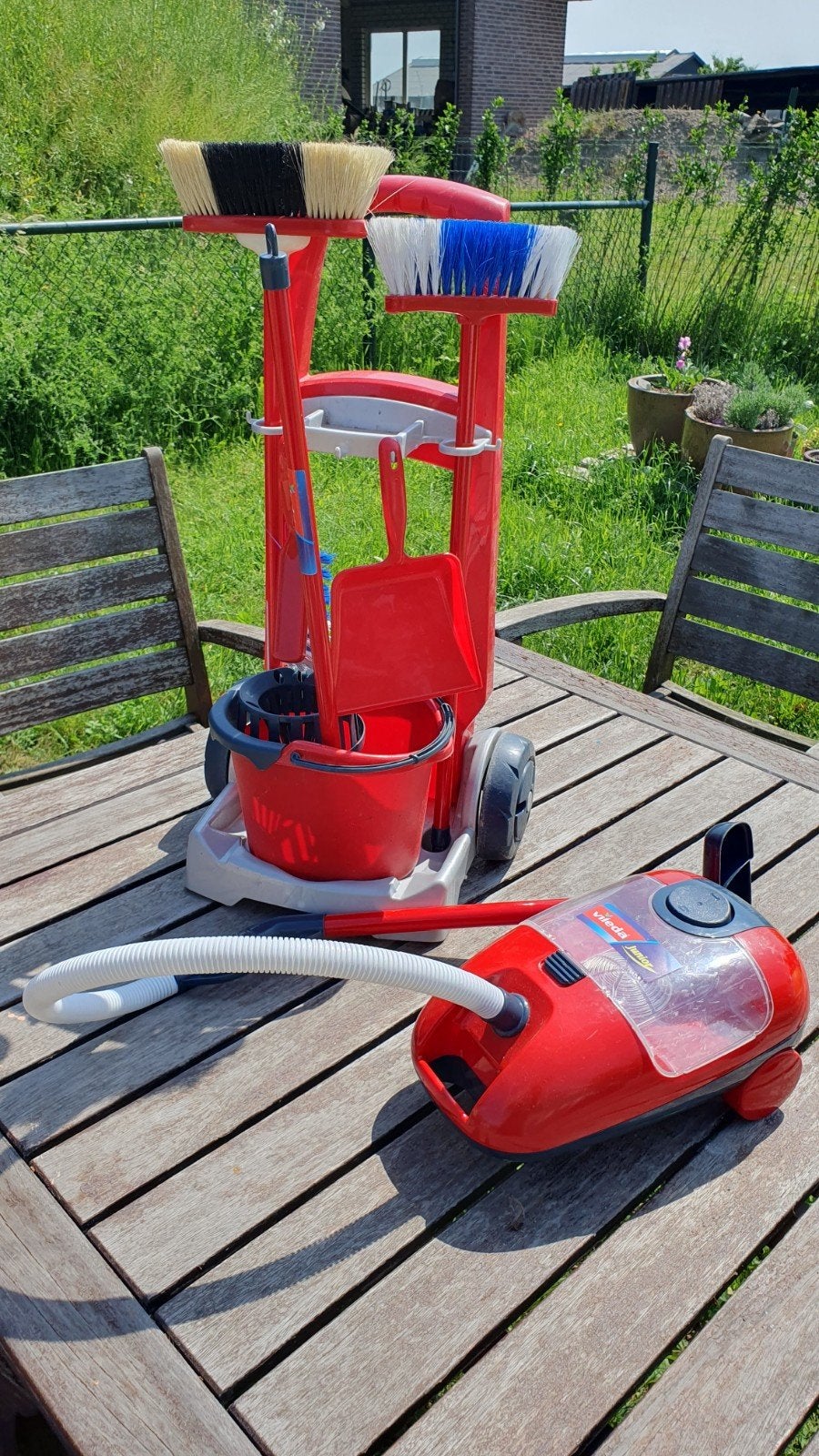 Vileda Junior Schoonmaakset met stofzuiger, Ophalen, Gebruikt, Jongen of Meisje