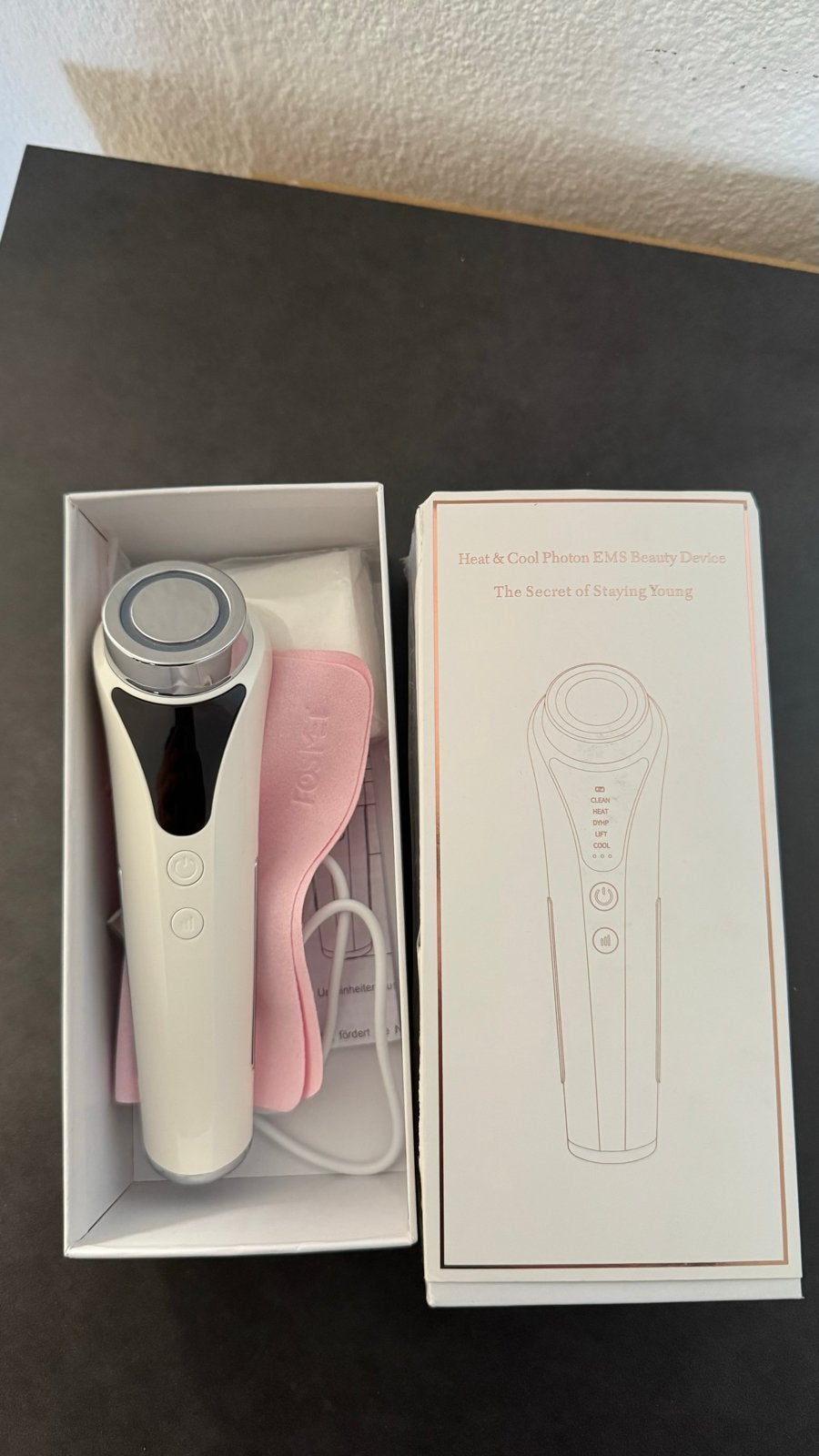 Heat & Cool Photon EMS Beauty Device - Ongebruikt, Ophalen of Verzenden, Zo goed als nieuw, Gehele gezicht, Verzorging