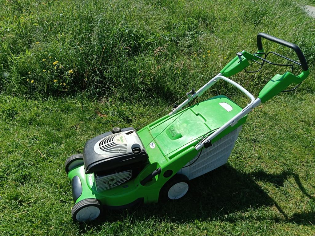 Grasmaaier benzine, VIKING MB 545V., Tuin en Terras, Grasmaaiers, Ophalen, Gebruikt