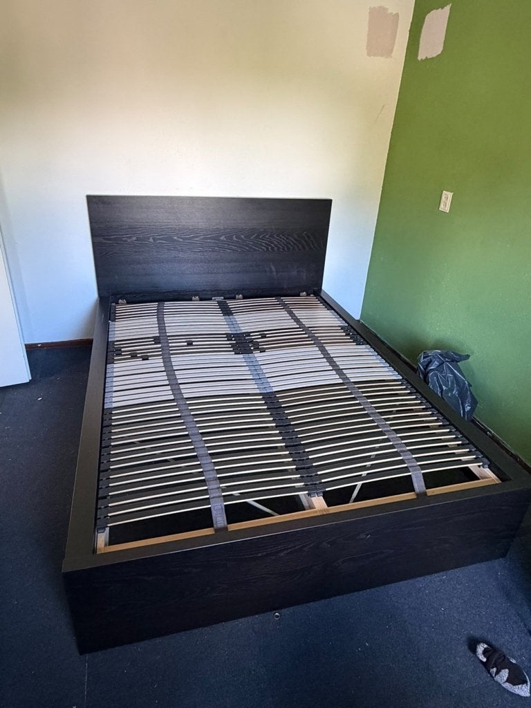 Bed, Malm, van Ikea, Ophalen, Gebruikt, Zwart-bruin, modern, Zwart