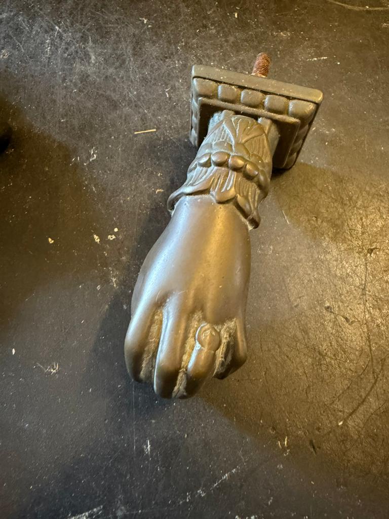 Antieke Victoriaanse Deurklopper Messing Hand, Antiek en Kunst, Antiek | Overige Antiek, Ophalen of Verzenden