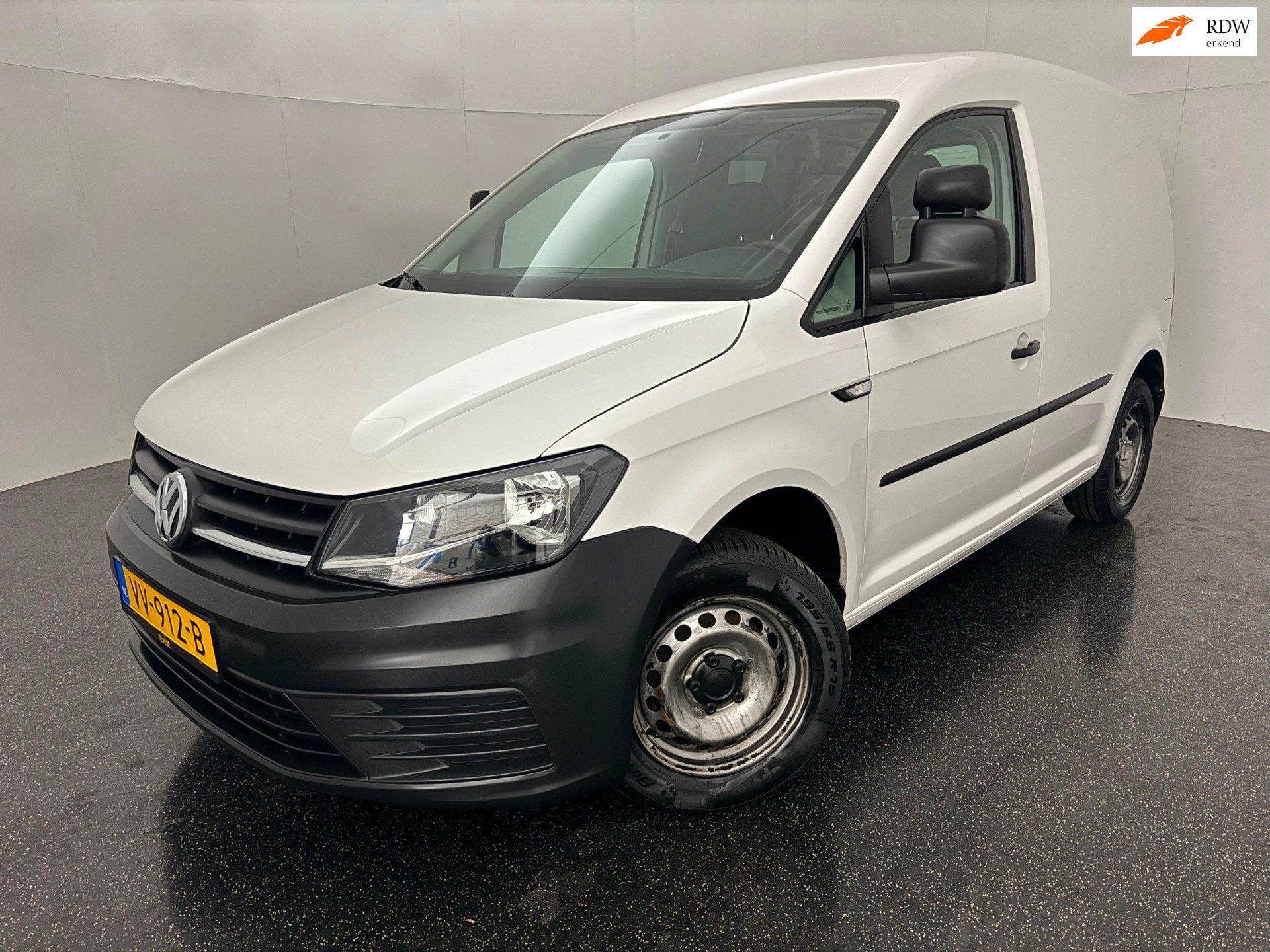 Volkswagen Caddy 2.0 TDI L1H1 BMT Trendline, Voorwielaandrijving, Gebruikt, 4 cilinders, Volkswagen