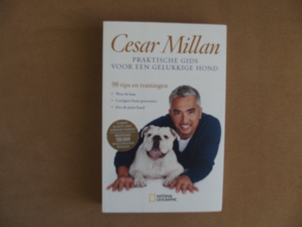 Cesar Millan - Praktische gids voor een gelukkige hond, Ophalen of Verzenden, Zo goed als nieuw, Honden, Cesar Millan