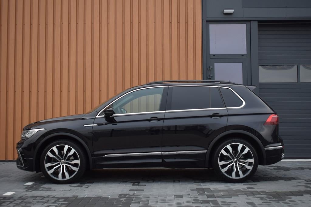 Volkswagen Tiguan 2.0 TDI 200pk DSG 4-Motion R-line | Grijs, Gebruikt, 4 cilinders, Volkswagen, Alcantara