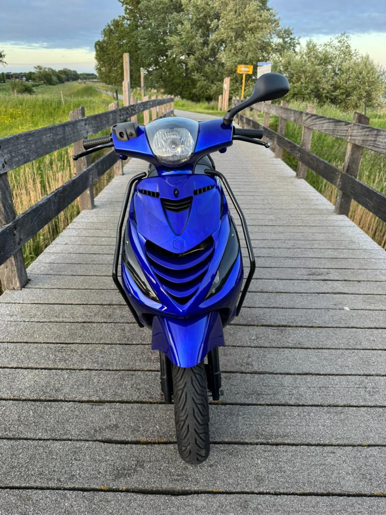 Piaggio zip 2017 4t 50 cc, Ophalen, Maximaal 45 km/u, Zip, Zo goed als nieuw
