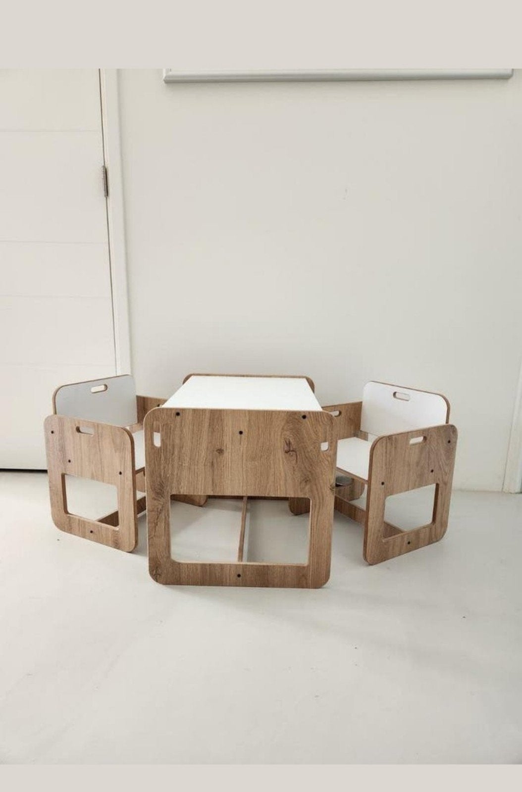 Minerakids Montessori tafel en stoelen (nieuw), Ophalen of Verzenden, Nieuw, Overige