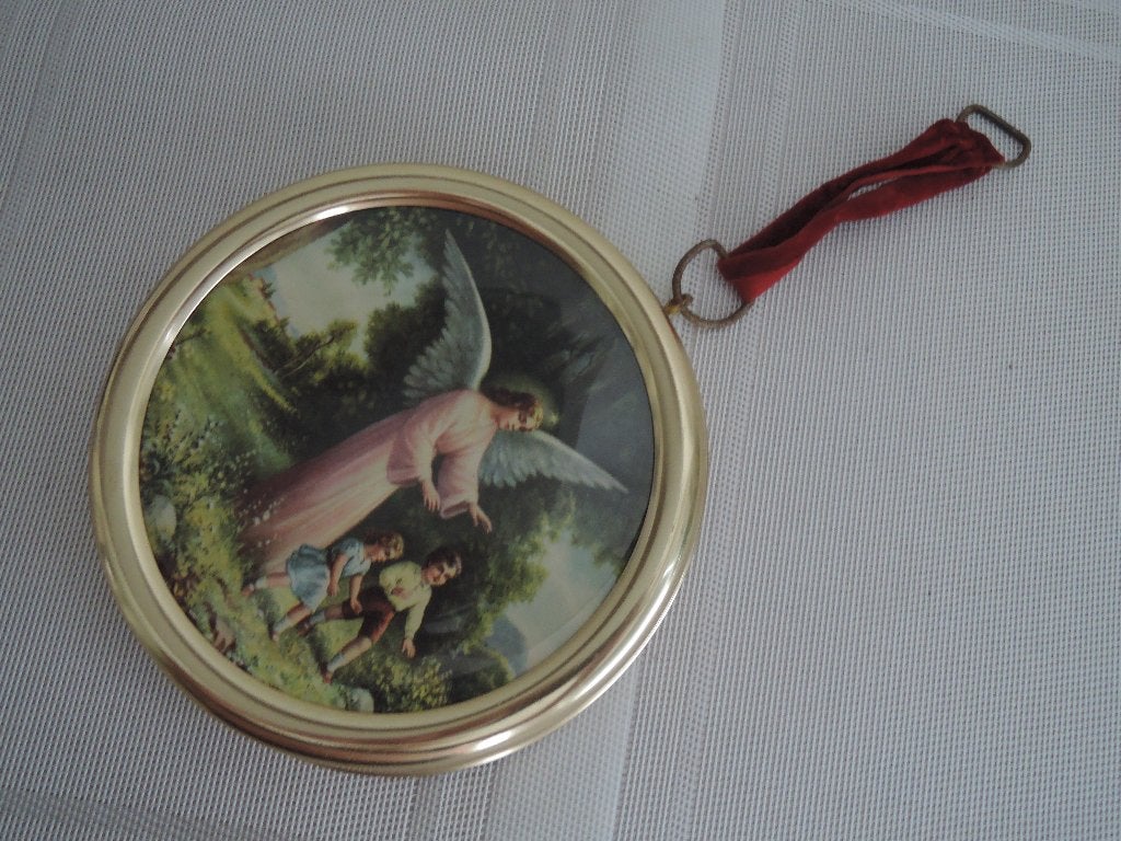 Ouderwetse ronde lijst met engel met kinderen, Ophalen of Verzenden, Zo goed als nieuw, Kunststof, Fotolijst