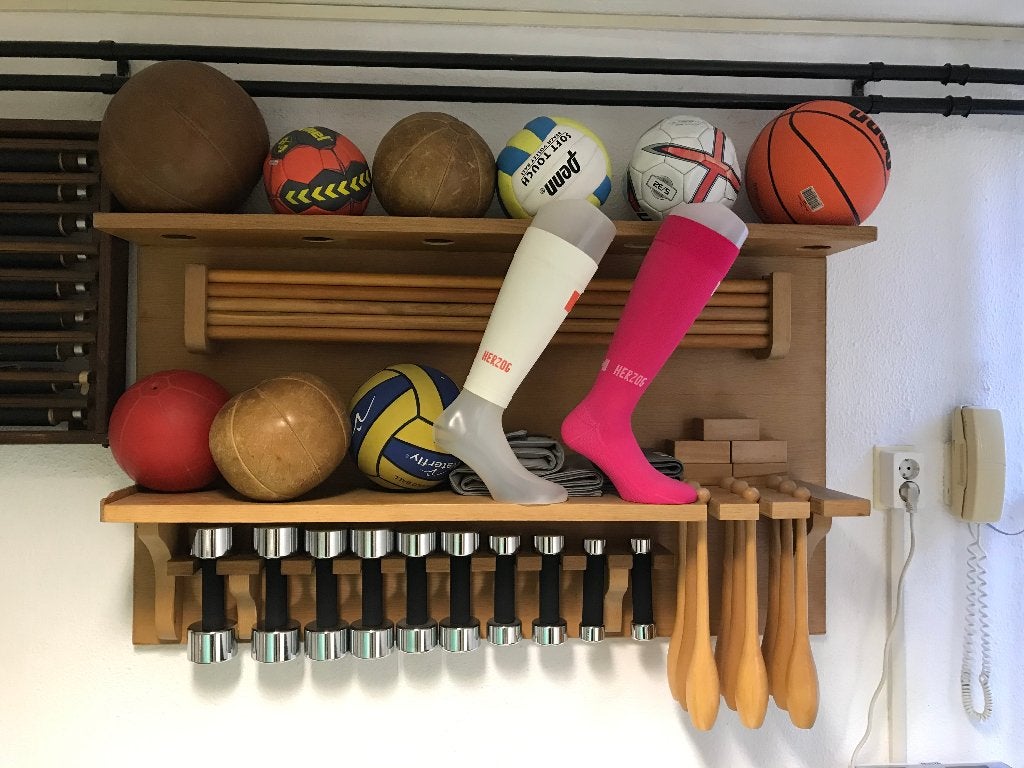 Houten rek voor oefenmateriaal., Sport en Fitness, Ophalen, Gebruikt, Overige typen