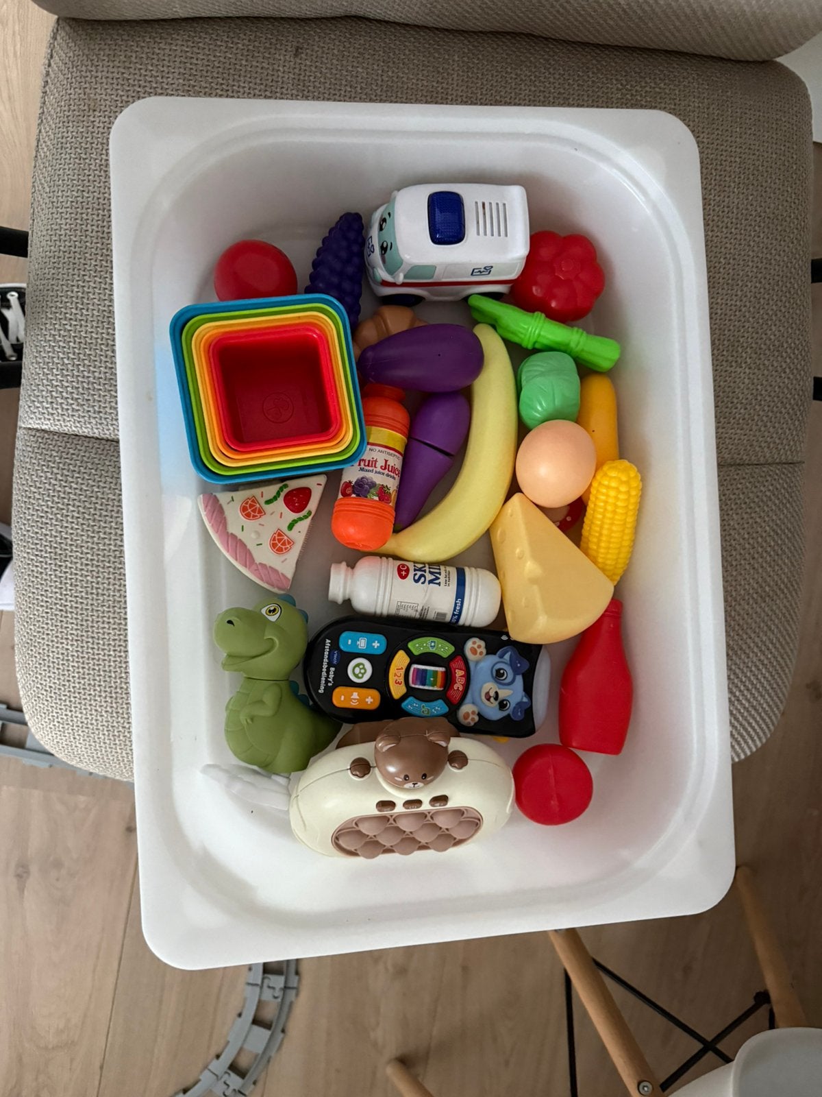 Hoop speelgoed voor jn keukentje, stapeltoren en pop it, Ophalen, Zo goed als nieuw