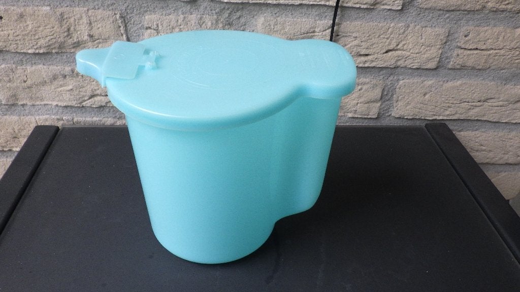 mooie retro blauwe kan van tupperware, Ophalen of Verzenden, Gebruikt, Overige typen
