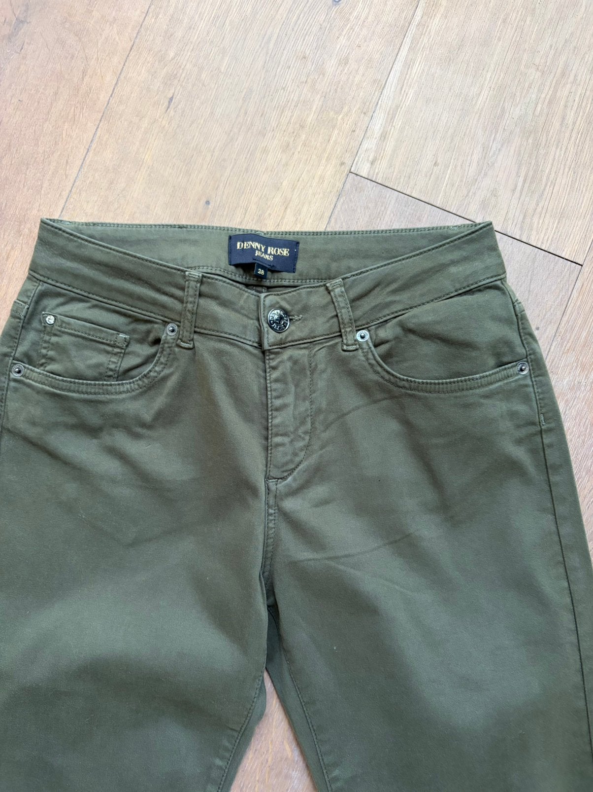 DENNY ROSE broek legergroen mt 38, 40 en 42, Kleding | Dames, Italie, -, Verzenden, Nieuw