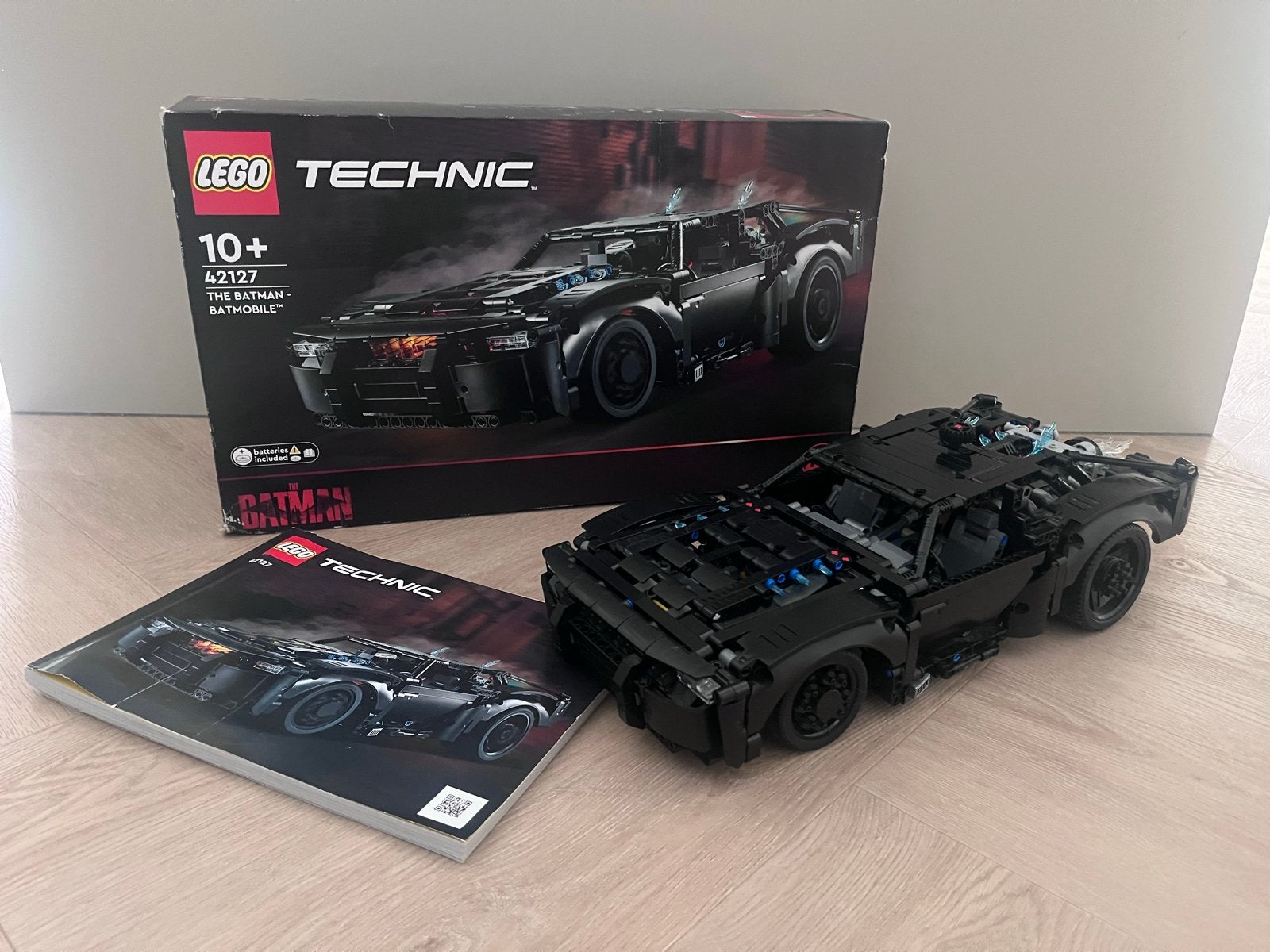 LEGO Technic 42127 The Batman Batmobile - Zo goed als nieuw, Ophalen of Verzenden, Zo goed als nieuw, Lego