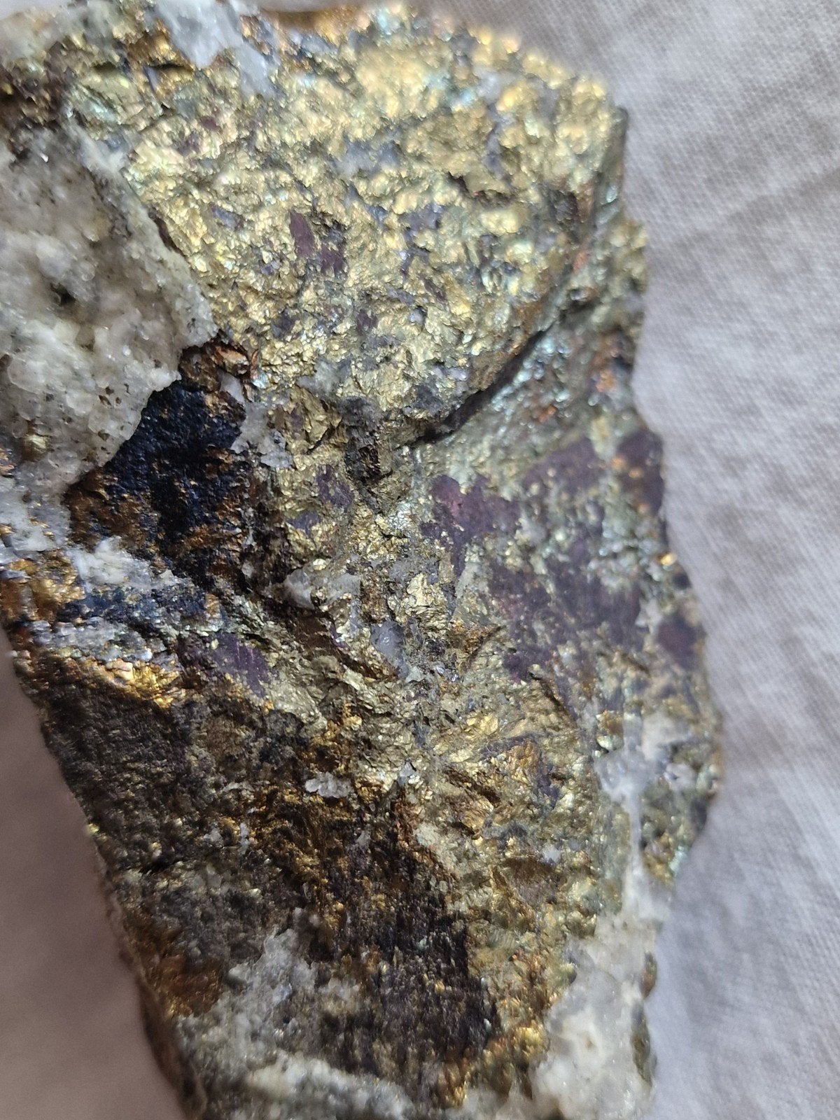 Mineralen goud/ pyriet met galeniet, Ophalen of Verzenden