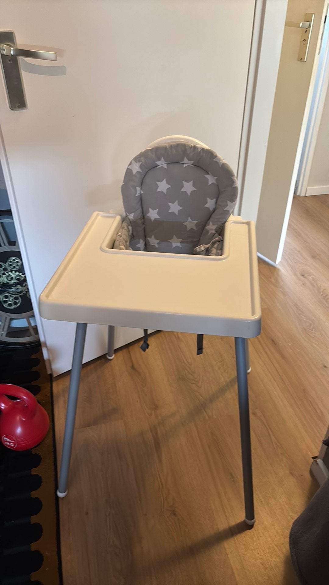 Ikea kinderstoel, Ophalen of Verzenden, Zo goed als nieuw, Overige typen