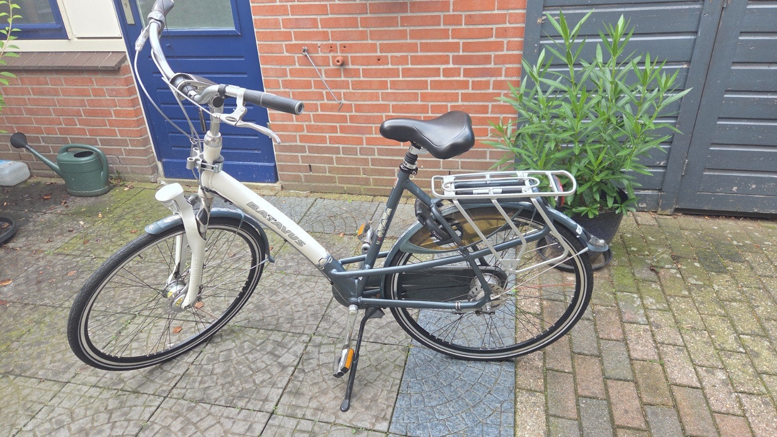 Batavus Mambo fiets - Damesfiets met vering zadel/voorvork, Fietsen en Brommers, Ophalen, Gebruikt, Velgrem, Versnellingen
