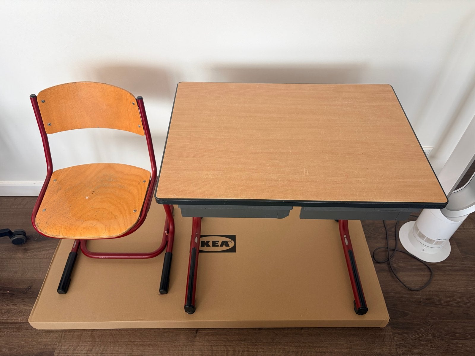 Vintage schoolbankje met stoel - ideaal voor kinderen, Ophalen, Gebruikt, Tafel(s) en Stoel(en)