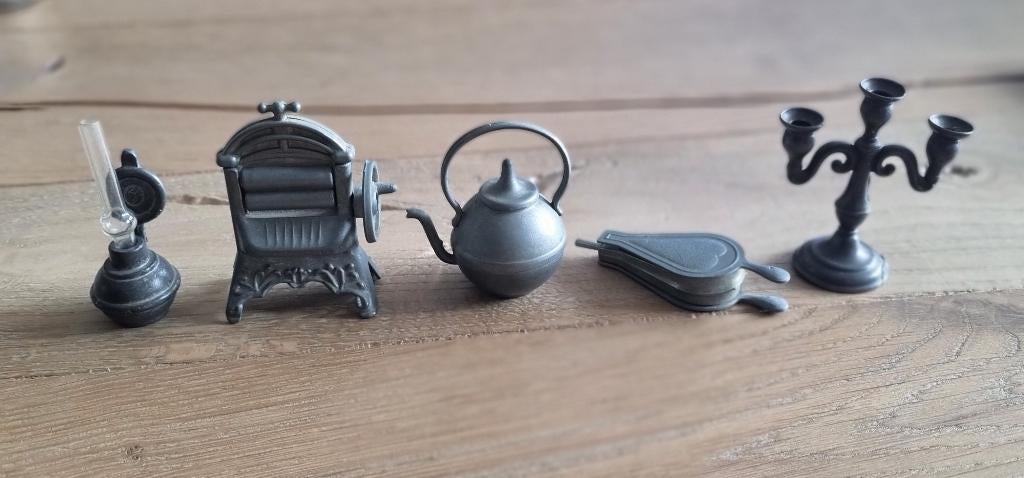 Miniatuur, poppenhuis tin 17 stuks, Ophalen of Verzenden