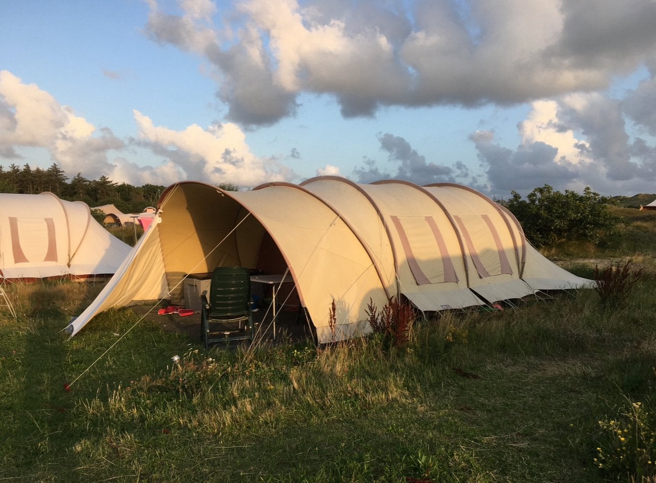 Tent  voor 6 personen met stroom te huur ITGWO ‘26, Ophalen, Gebruikt, Tot en met 6