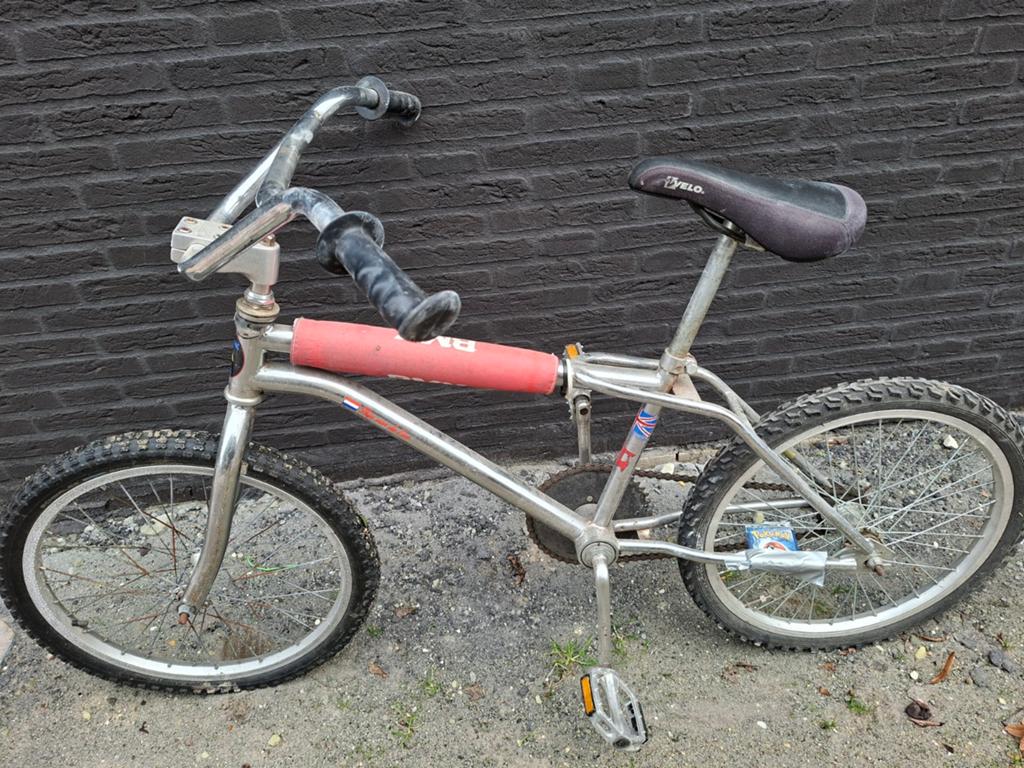 Vintage BMX fiets - Gebruikt maar functioneel, Fietsen en Brommers, Fietsen | Crossfietsen en BMX, Ophalen, Staal, Velgrem, 16 tot 20 inch