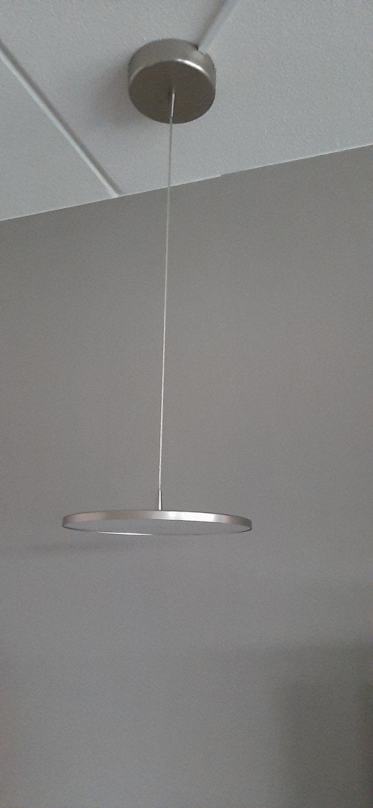 Moderne LED Hanglamp - Rond Design, Huis en Inrichting, Ophalen, Kunststof, Overige fittingen, Zo goed als nieuw
