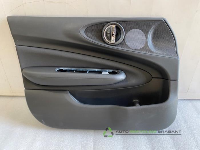 Portierbekleding 4Deurs links-voor van een Mini Clubman, Auto-onderdelen, Gebruikt, -, -, Ophalen of Verzenden