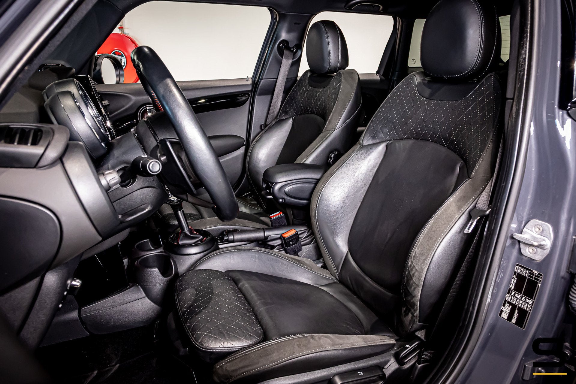 Mini 5-Deurs 2.0 Cooper S Chili|Pano|H&K|Leder|StoelV|1eig, Auto's, Gebruikt, Leder, Bedrijf, Automatische klimaatregeling