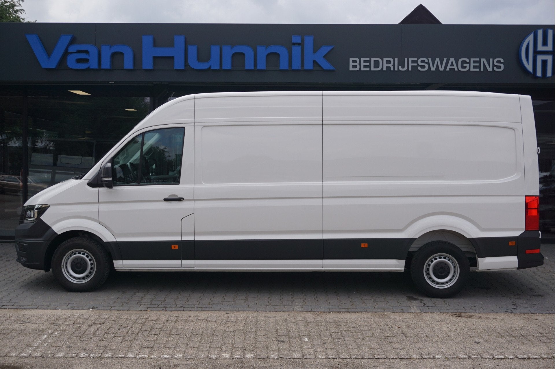 Volkswagen Crafter 35 2.0 TDI 140 L4H3 Airco, Cruise, Gev. S, Gebruikt, 4 cilinders, Met garantie (alle), Volkswagen