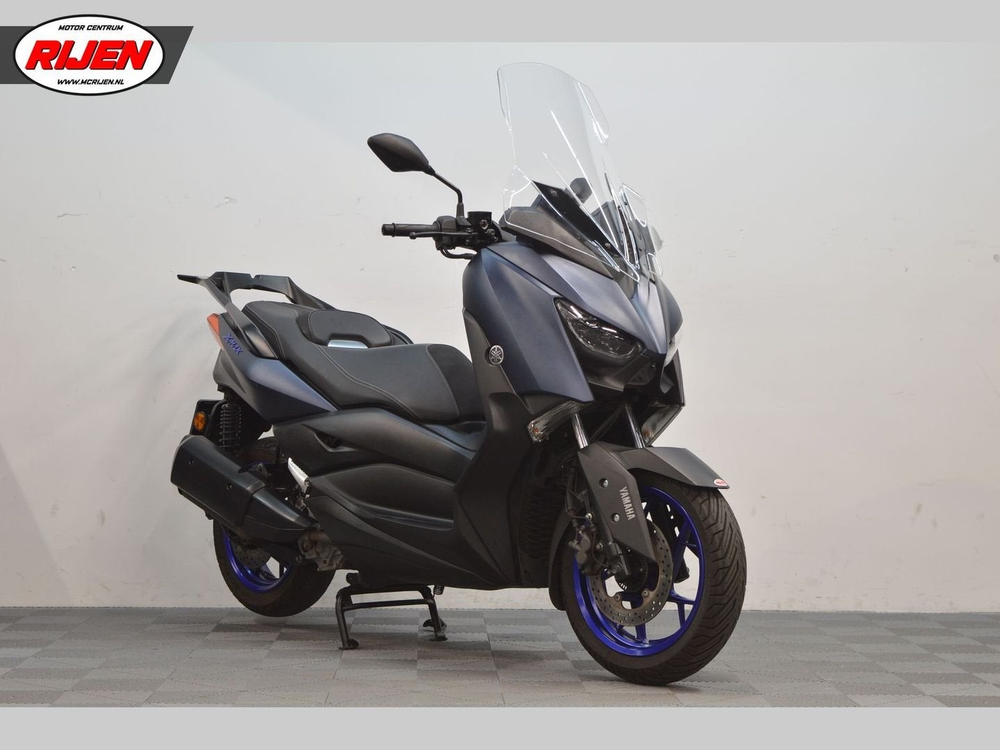 YAMAHA X MAX 300 TECH MAX (bj 2022), Scooter, 292 cc, Bedrijf, Onbekend