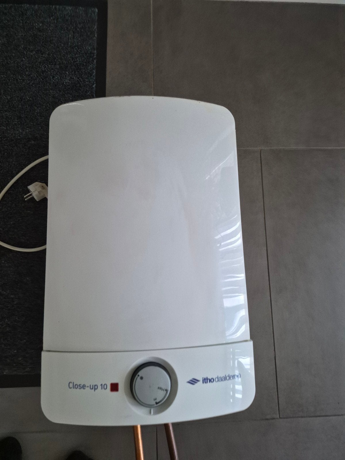 Itho Daalderop Close-up 10 Boiler - 10 Liter, Doe-het-zelf en Verbouw, Ophalen, Gebruikt, Aardgas, Boiler