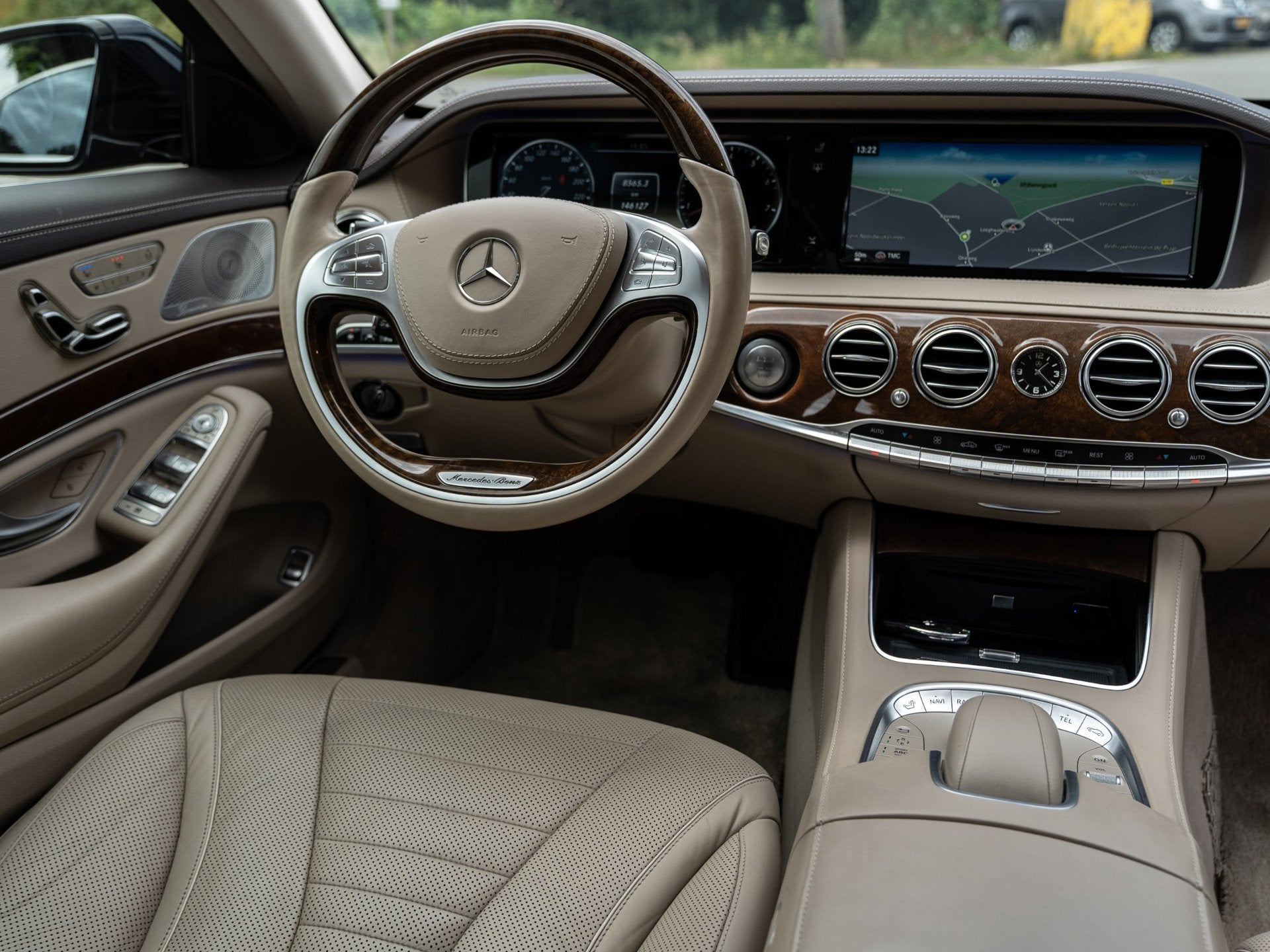 Mercedes-Benz S-Klasse