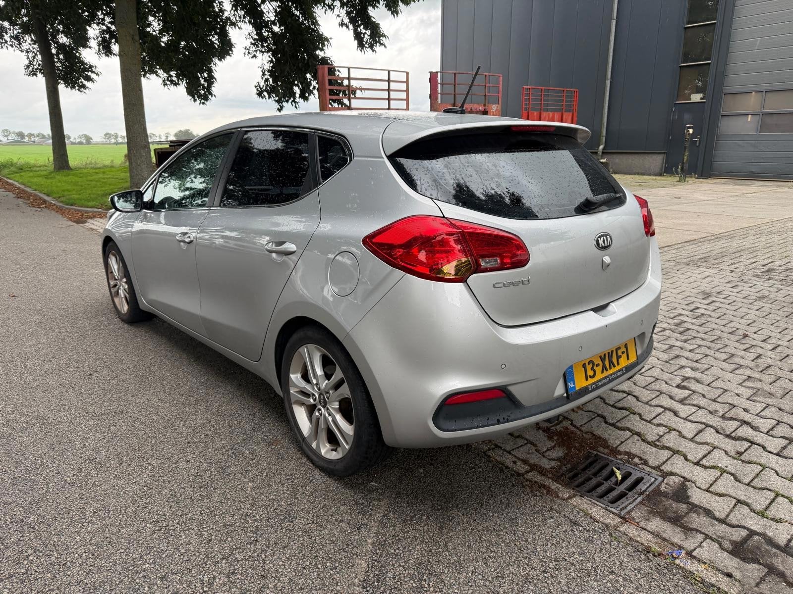 Kia Cee'd 1.6 GDI Plus Pack ZEER NETTE CEED, Voorwielaandrijving, 135 pk, Gebruikt, 1591 cc