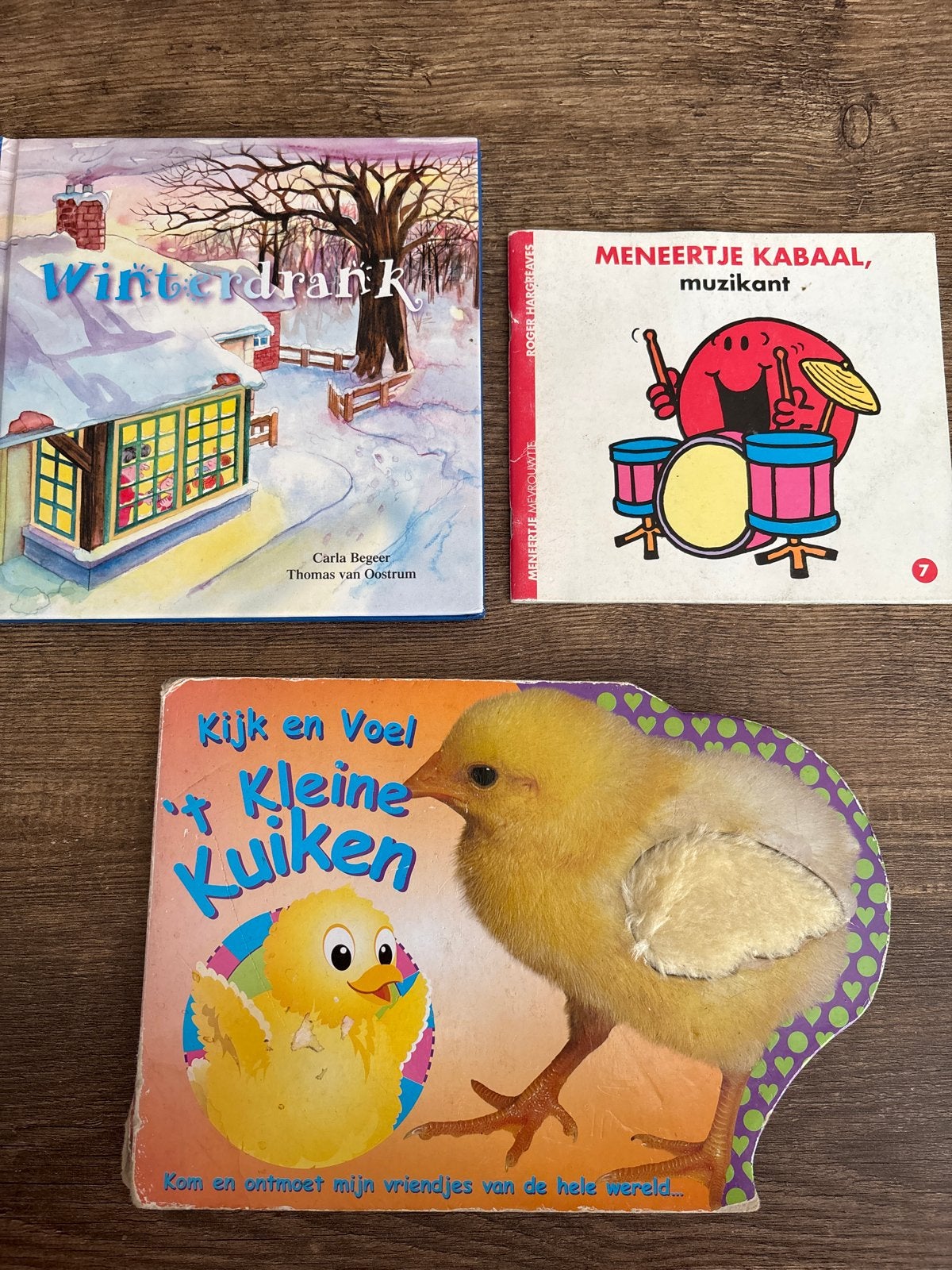 3 Kinderboeken: Winterdrank, Meneertje Kabaal, Kijk en Voel, Gelezen, Fictie algemeen, Jongen of Meisje, Ophalen of Verzenden