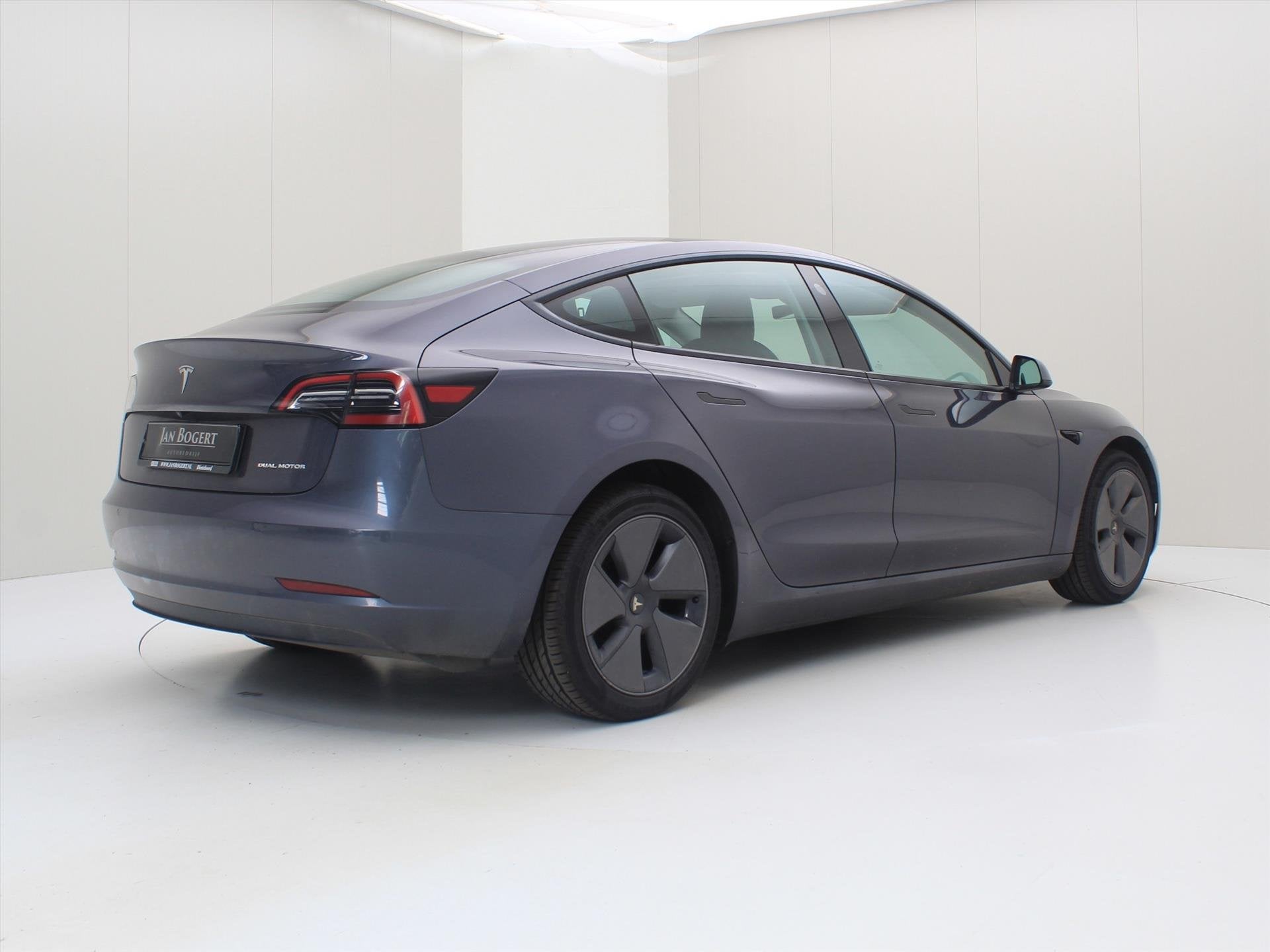 Tesla Model 3 Long-Range AWD 351pk 75 kWh UPGRADE [ RYZEN AM, Auto's, Tesla, Automaat, Dealer onderhouden, Gebruikt, Zwart