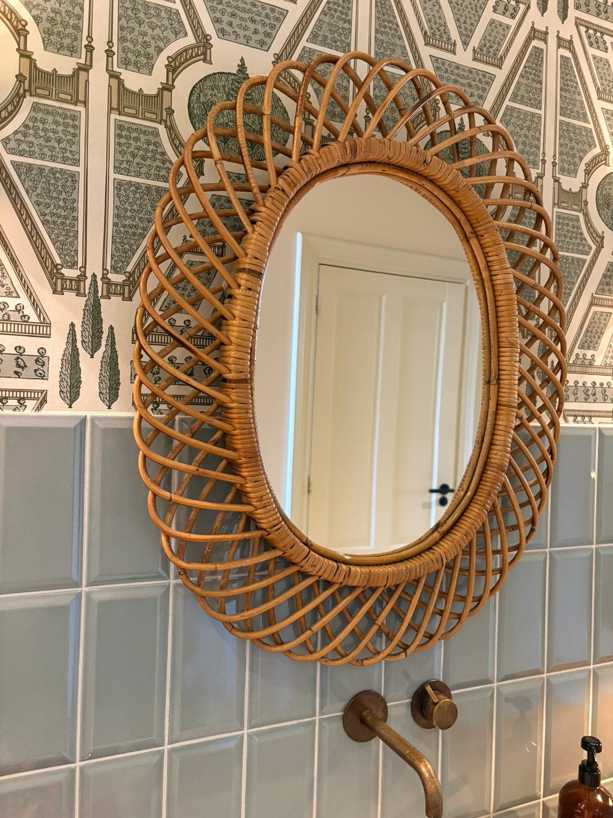 Vintage rotan spiegel van Franco Albini Italy, Ophalen of Verzenden, Rechthoekig, Minder dan 50 cm