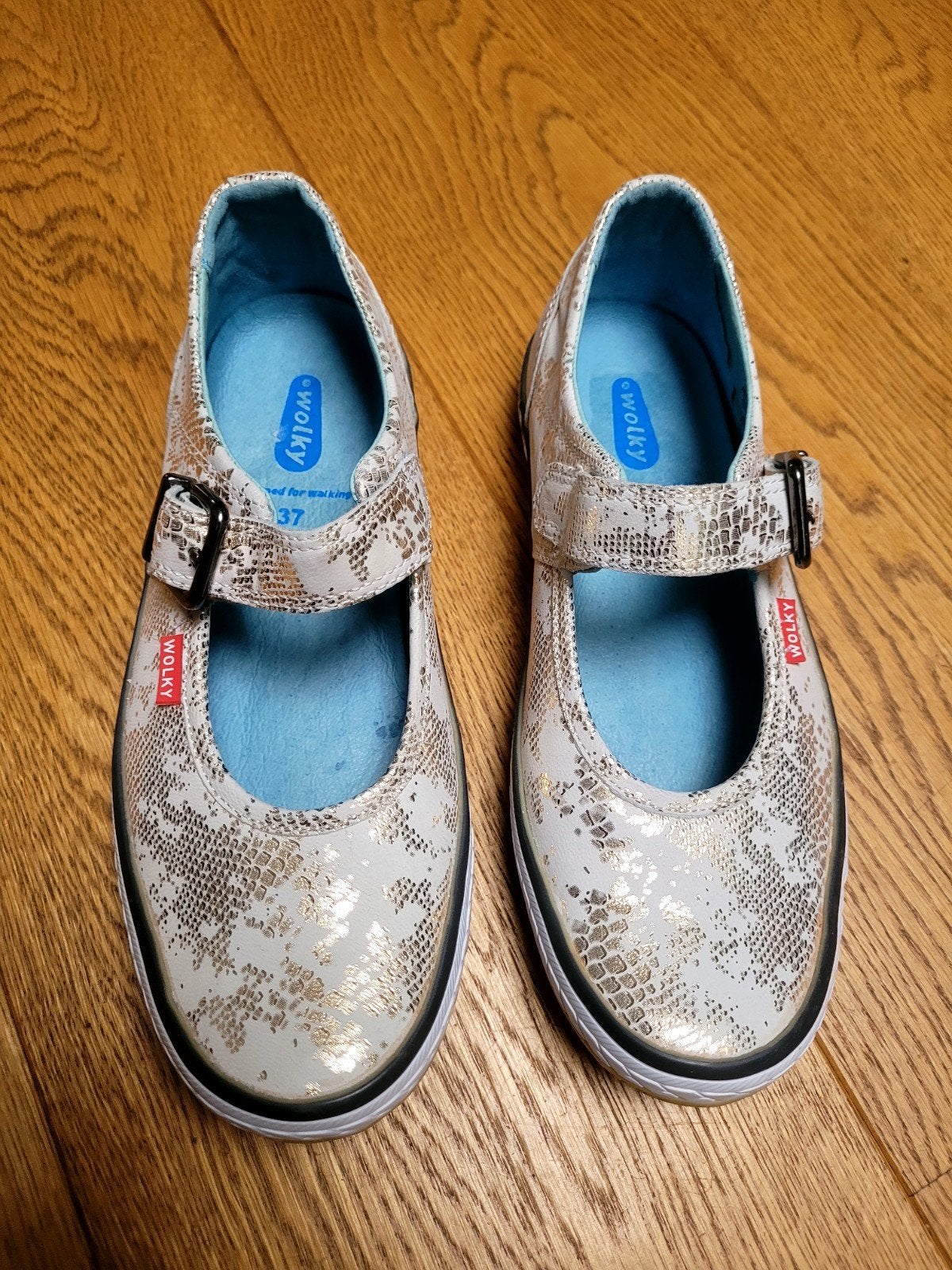 Wolky Mary Jane's - Wit met goudkleurige print mt 37, Wolky, Wit, Zo goed als nieuw, Ballerina's