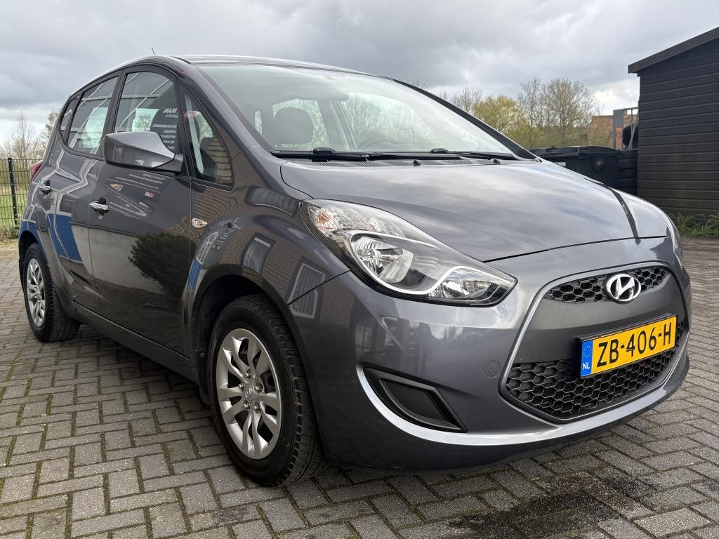 Hyundai ix20 1.4i i-Drive TREKHAAK-1E EIGENAAR-KETTING, Auto's, Hyundai, Gebruikt, Euro 6, 4 cilinders, 1396 cc