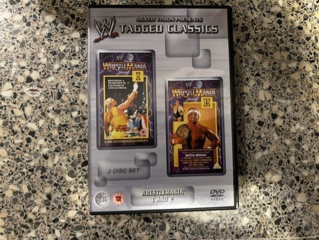 WWF Tagged Classics Wrestlemania 1 and 2, Alle leeftijden, Ophalen of Verzenden, Zo goed als nieuw, Engels