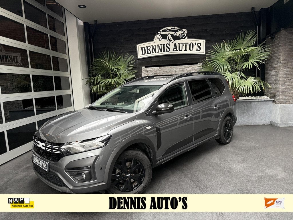 Dacia Jogger 1.6 Hybrid 140 Expression 7 Persoons, Auto's, Dacia, Stof, Gebruikt, 4 cilinders, 7 stoelen