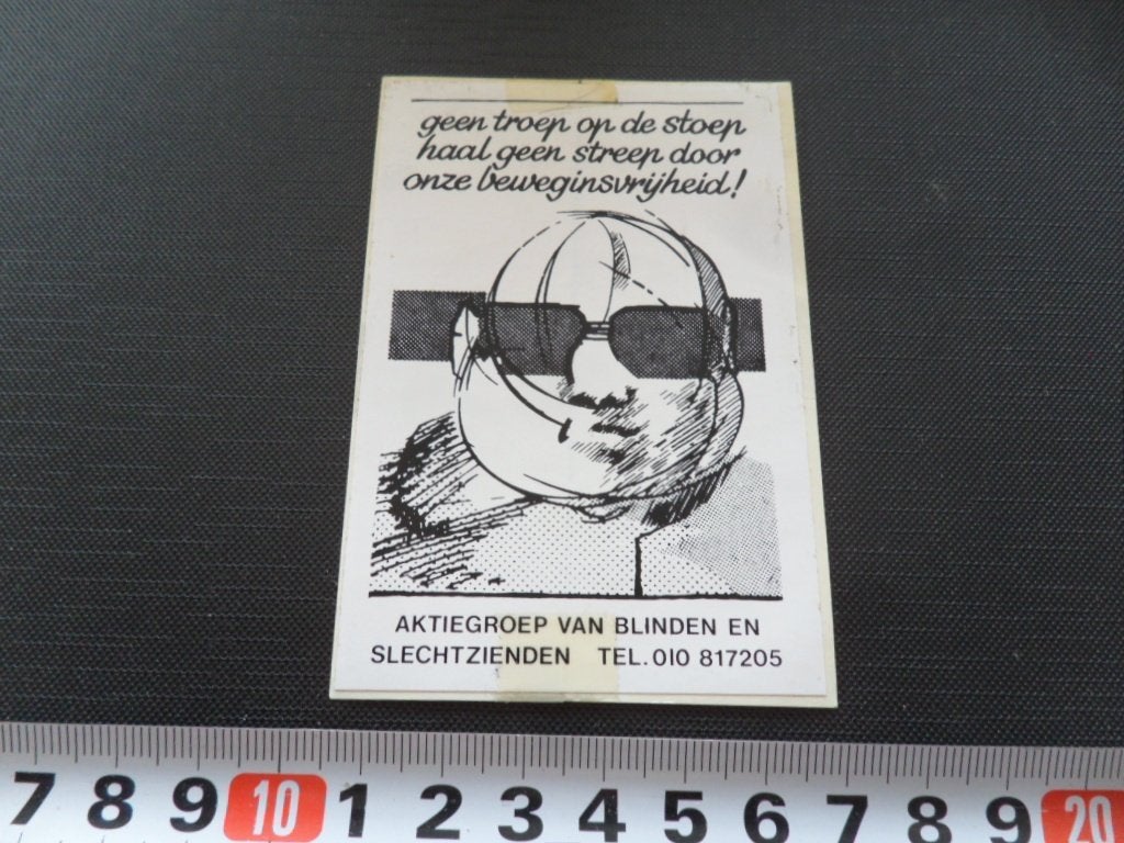 sticker aktiegroep blinden en slechtzienden geen troep op .., Ophalen, Zo goed als nieuw