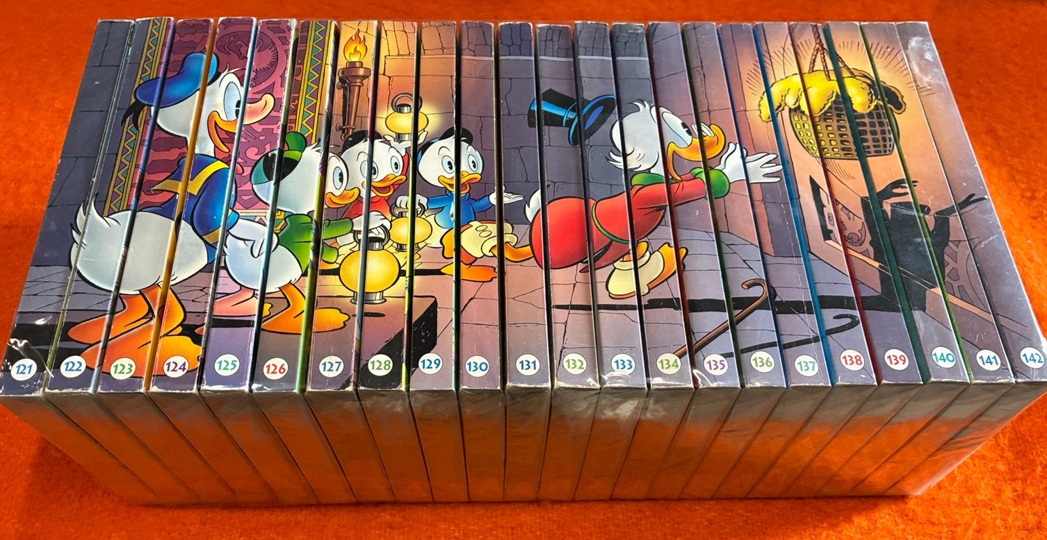Donald duck pocket serie 121-142 € 39,50, Boeken, Complete serie of reeks, Ophalen of Verzenden, Zo goed als nieuw, Europa