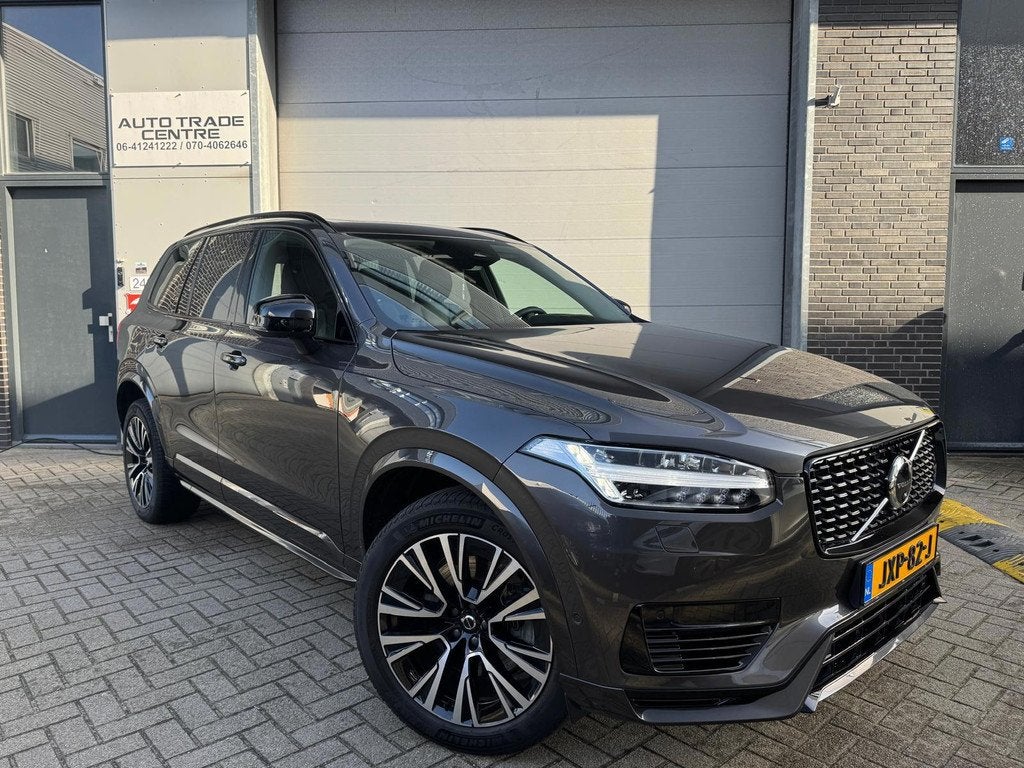 Volvo XC90 2.0 T8 Recharge AWD Ultimate Bright 7p. [Luchtver, Gebruikt, 4 cilinders, 1969 cc, 7 stoelen