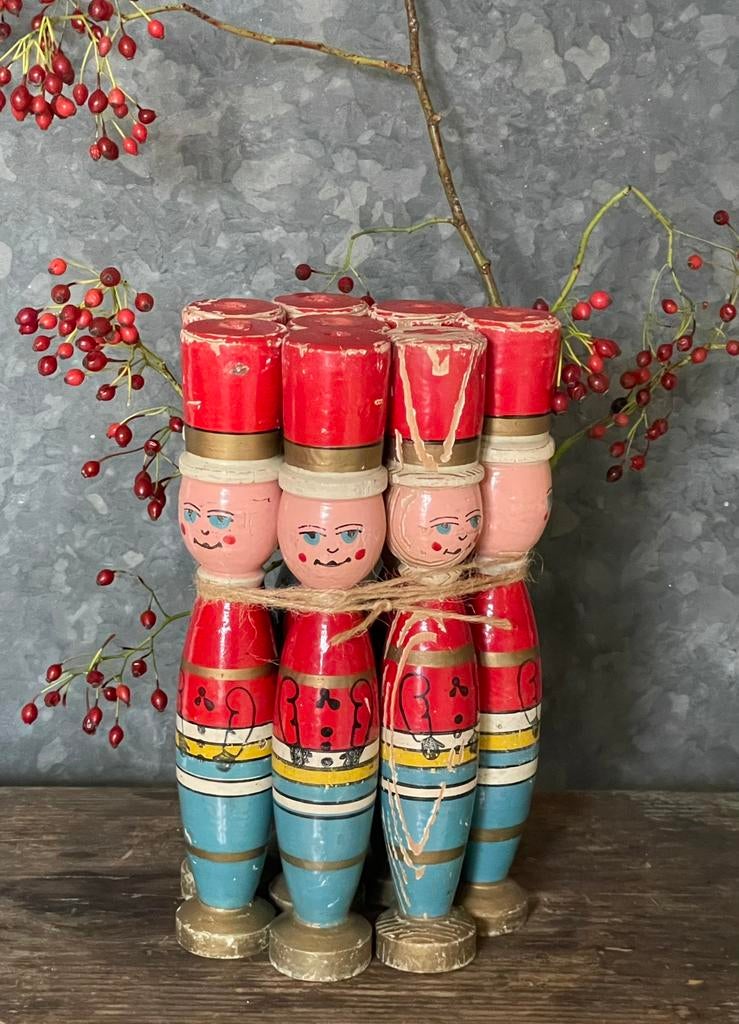 Brocante oude houten kegeltjes / kegelsetje 8 delig, Ophalen of Verzenden