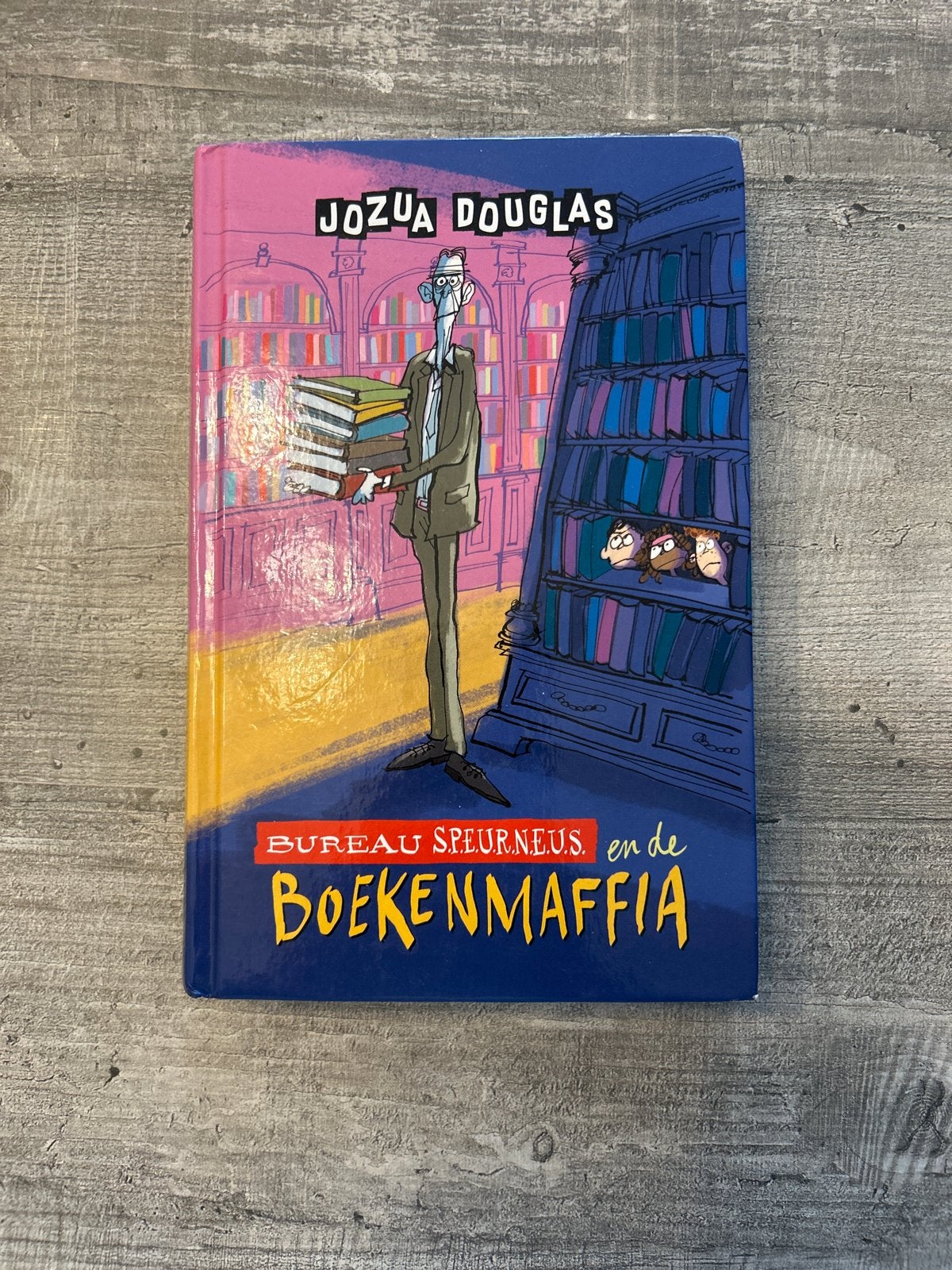 Bureau Speurneus en de Boekenmaffia - Jozua Douglas, Ophalen of Verzenden, Zo goed als nieuw, Fictie algemeen