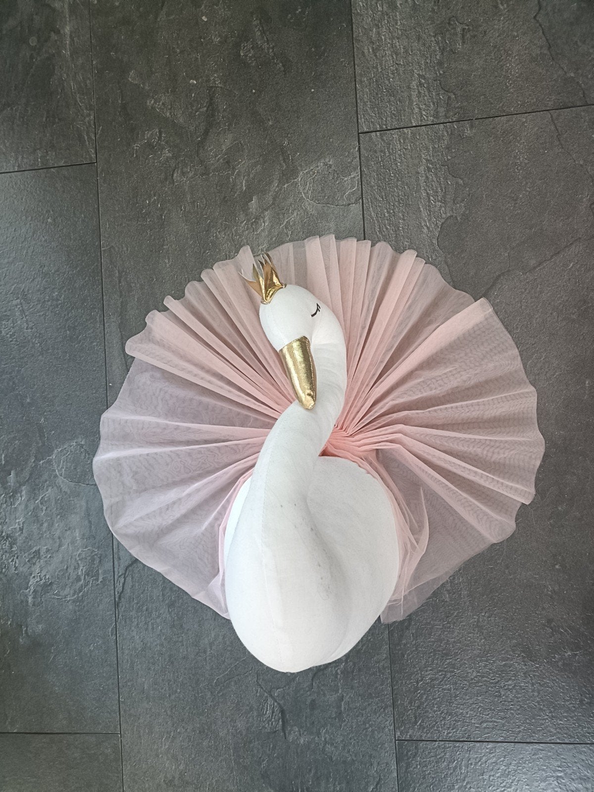 Schattige zwaan wanddecoratie voor de kinderkamer, Ophalen, Wandhanger, Textiel, Zo goed als nieuw