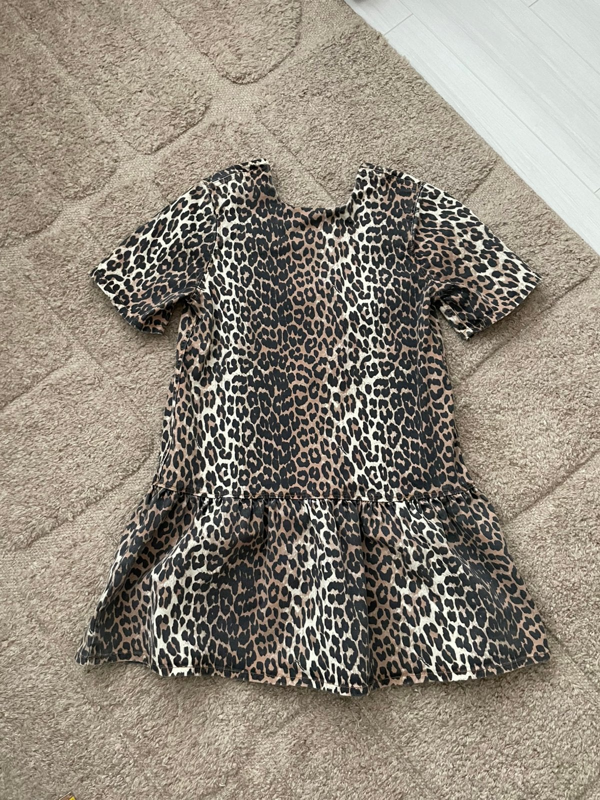 Ganni korte jeans jurk mwt panter print, Ophalen of Verzenden, Zo goed als nieuw, Maat 38/40 (M), Boven de knie