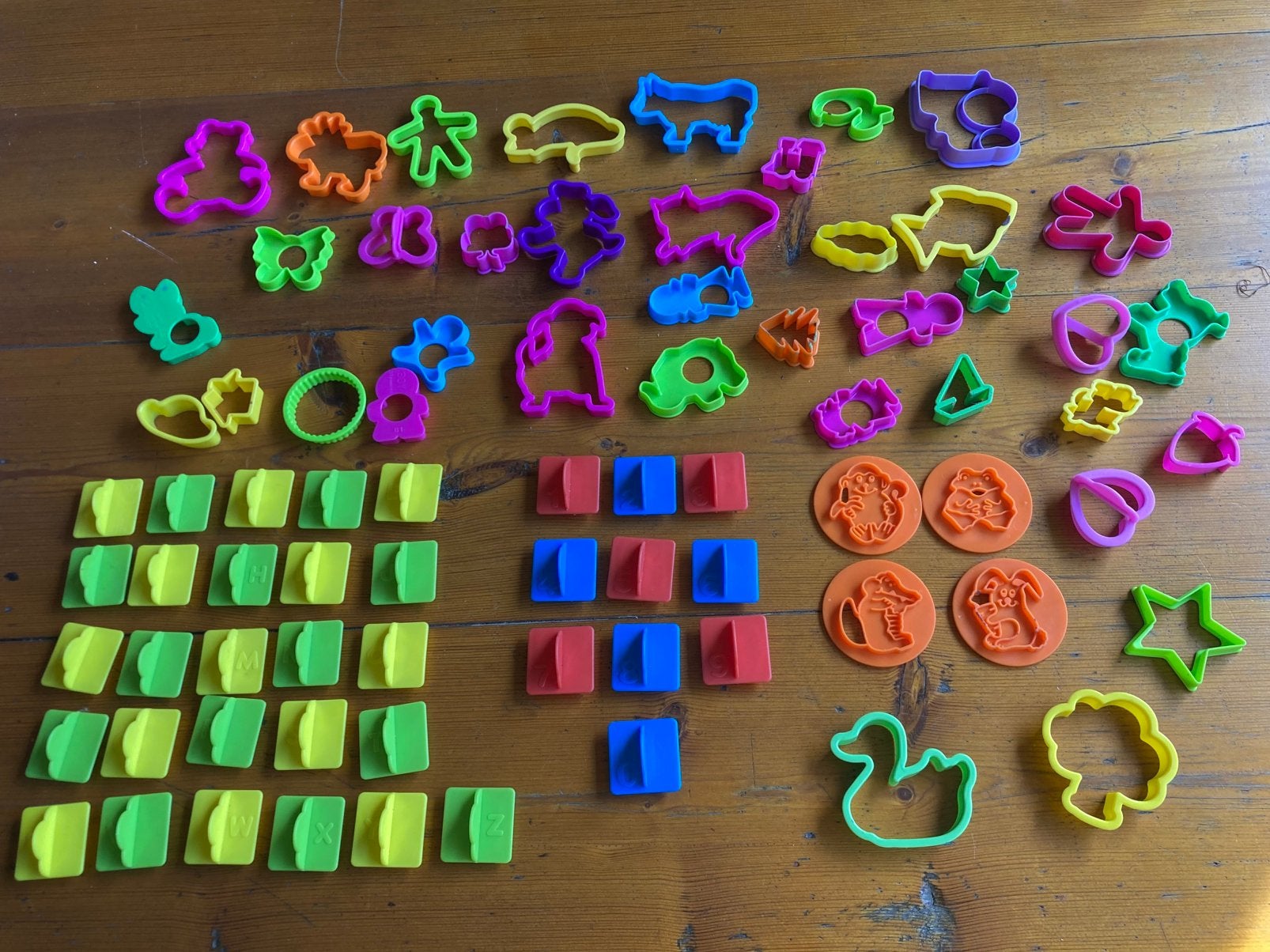 Klei-vormen, cijfers, letters, figuren, Ophalen of Verzenden, Zo goed als nieuw