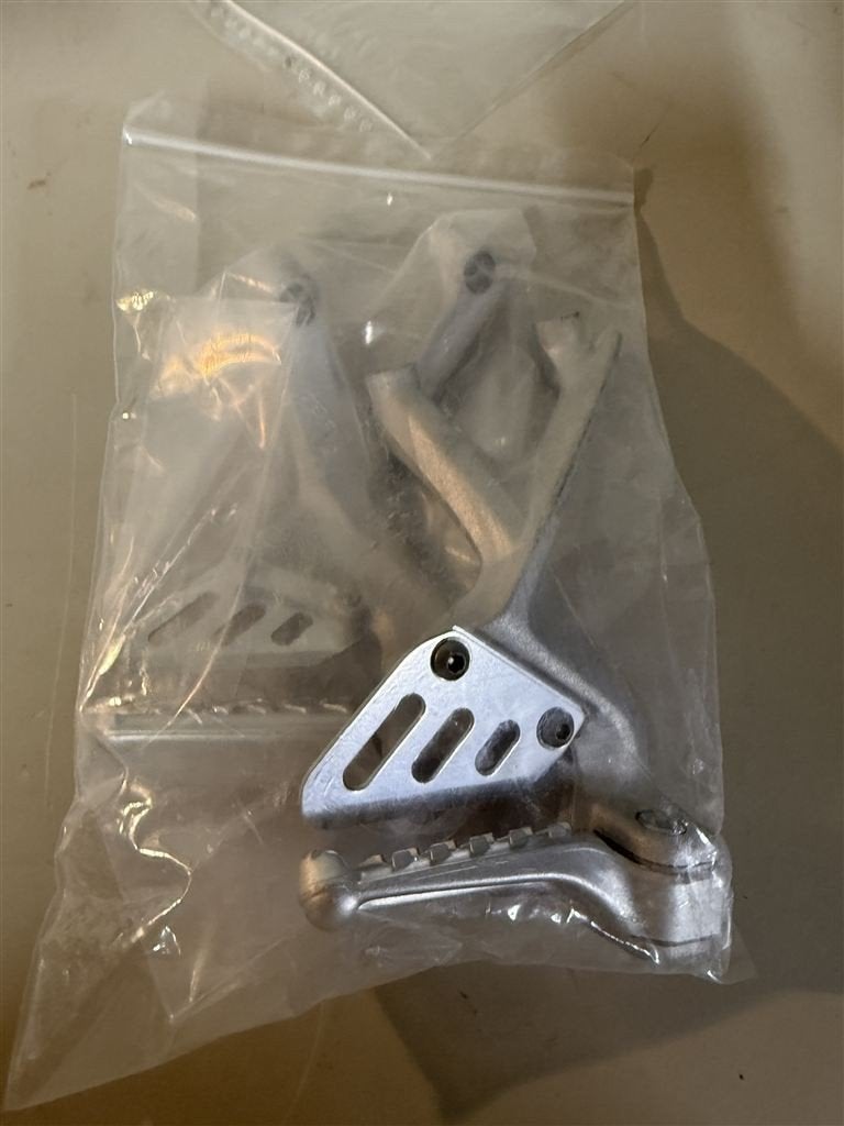 APRILIA RSV4 Achterste Voetsteunen, Ophalen of Verzenden, Nieuw